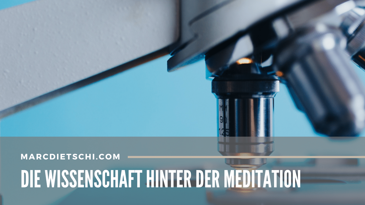Ein Mikroskop als symbolische Darstellung der Wissenschaft.